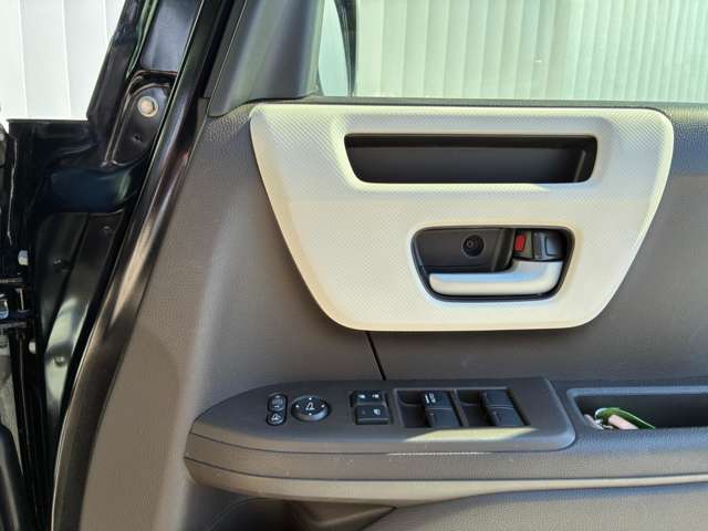 ホンダ Ｎ　ＢＯＸ ６６０ Ｌ R4年 (関東) 99