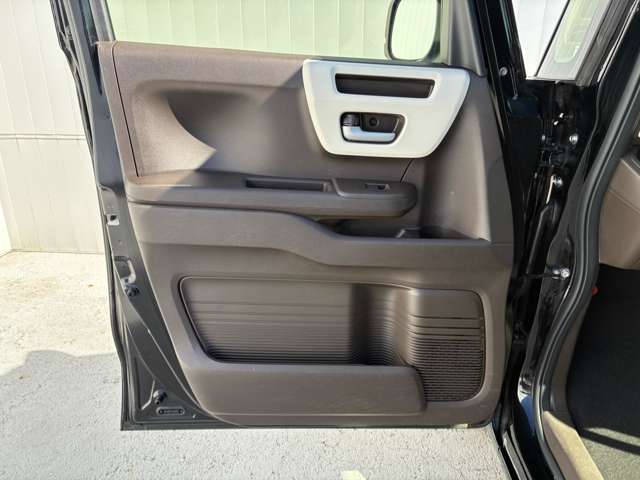 ホンダ Ｎ　ＢＯＸ ６６０ Ｌ R4年 (関東) 99