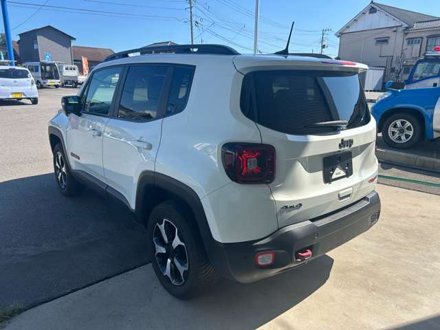 ジープ レネゲード トレイルホーク ４ＷＤ R3年 (甲信越・北陸) 99