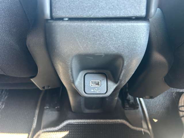 ジープ レネゲード トレイルホーク ４ＷＤ R3年 (甲信越・北陸) 99