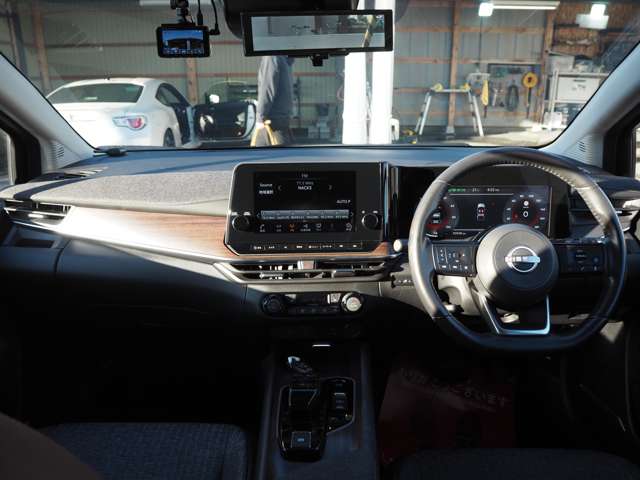 日産 ノートオーラ １．２ Ｇ ＦＯＵＲ ４ＷＤ R4年 (甲信越・北陸) 99
