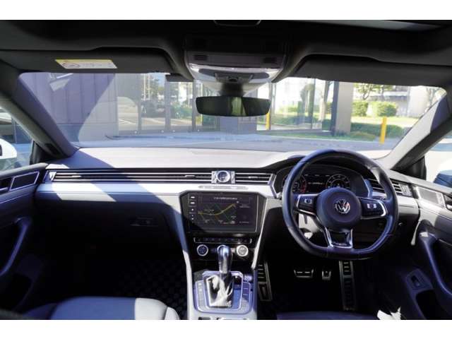フォルクスワーゲン アルテオン ＴＳＩ ４モーション Ｒライン アドバンス ４ＷＤ H30年 (東北) 99