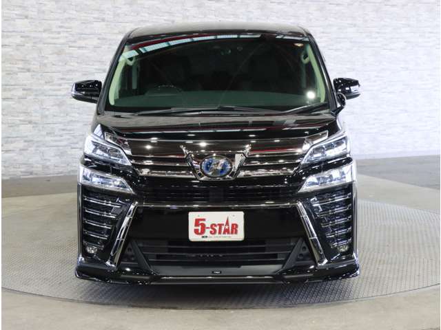 トヨタ ヴェルファイア　ハイブリッド ハイブリッド ２．５ ＺＲ Ｅ－ＦＯＵＲ ４ＷＤ H30年 (関東) 99