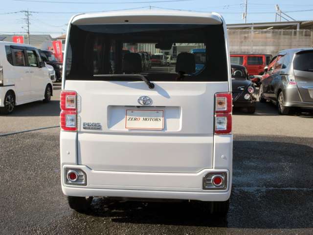 トヨタ ピクシス　メガ ６６０ Ｌ ＳＡＩＩＩ R4年 (関東) 99