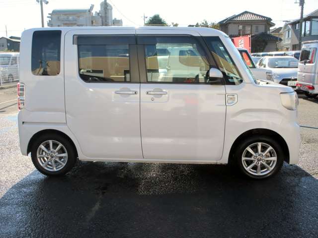 トヨタ ピクシス　メガ ６６０ Ｌ ＳＡＩＩＩ R4年 (関東) 99
