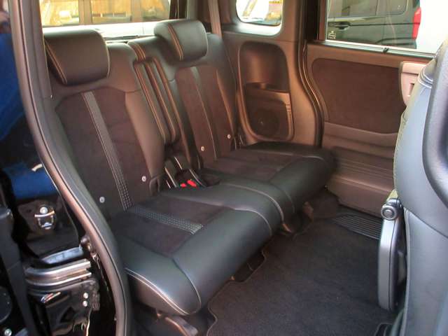 ホンダ Ｎ　ＢＯＸ カスタム ６６０ Ｌ ターボ スタイルプラス ブラック R4年 (関東) 99