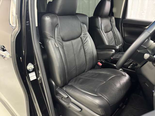 トヨタ ヴェルファイア ２．５ Ｚ Ａエディション H27年 (近畿) 99
