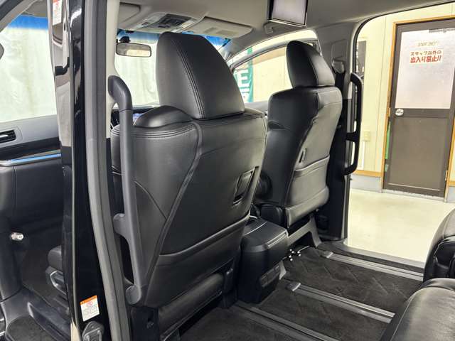 トヨタ ヴェルファイア ２．５ Ｚ Ａエディション H27年 (近畿) 99