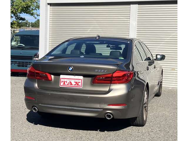 ＢＭＷ ５シリーズ ５２３Ｄ ラグジュアリー ディーゼルターボ R1年 (近畿) 99
