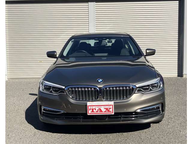 ＢＭＷ ５シリーズ ５２３Ｄ ラグジュアリー ディーゼルターボ R1年 (近畿) 99