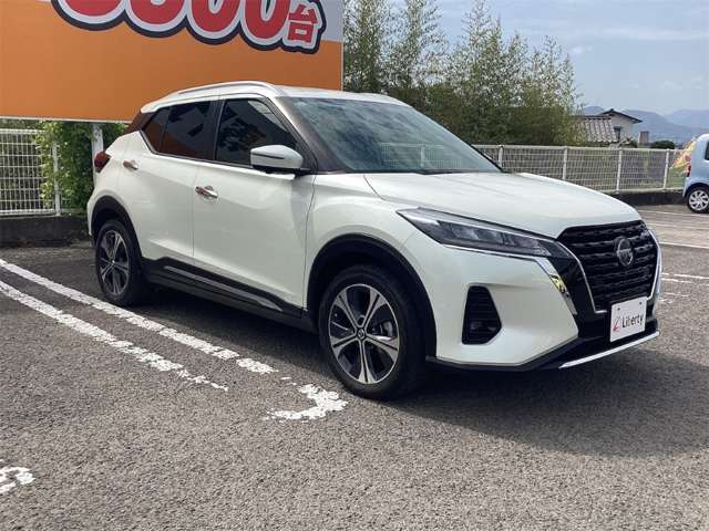 日産 キックス １．２ Ｘ ツートーン インテリアエディション （Ｅ－ＰＯＷＥＲ） R3年 (四国) 99