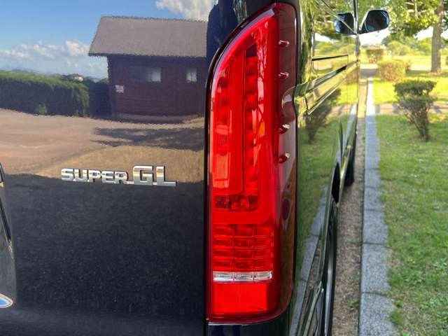 トヨタ ハイエースバン ２．８ スーパーＧＬ ダークプライム ロングボディ ディーゼルターボ H30年 (近畿) 99