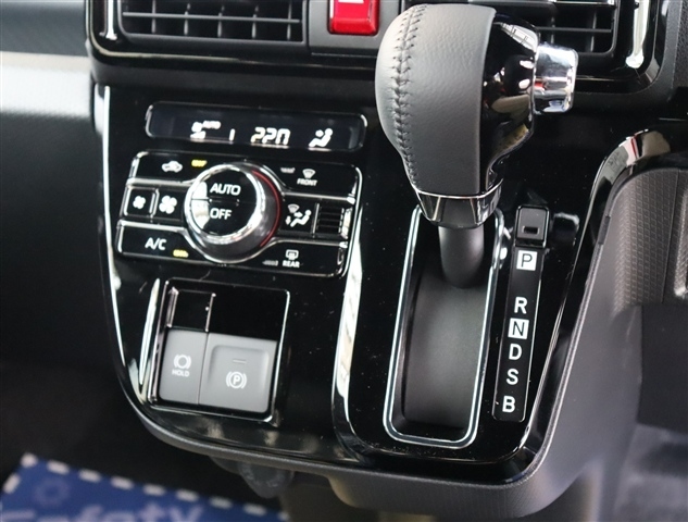 ダイハツ タント ６６０ カスタム ＲＳ R8年 () 99