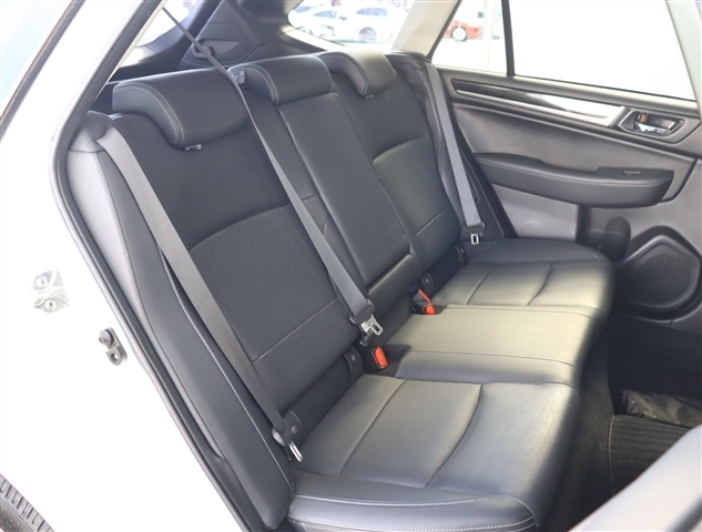 スバル レガシィアウトバック ２．５ リミテッド ４ＷＤ H27年 () 99