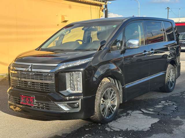 三菱 デリカ　Ｄ：５ アーバンギア ２．２ Ｇ ディーゼルターボ ４ＷＤ R1年 (関東) 99