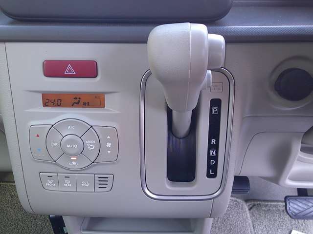 スズキ アルトラパン　ＬＣ ＬＣ ６６０ Ｌ R4年 (関東) 99