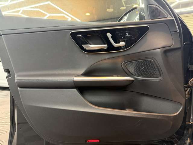メルセデスベンツ Ｃクラスワゴン Ｃ２２０Ｄ アバンギャルド ＡＭＧラインパッケージ（ＩＳＧ搭載モデル）ディーゼルターボ ＭＰ２０２３０１ R5年 (関東) 99