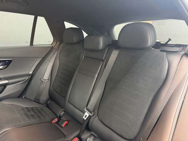 メルセデスベンツ Ｃクラスワゴン Ｃ２２０Ｄ アバンギャルド ＡＭＧラインパッケージ（ＩＳＧ搭載モデル）ディーゼルターボ ＭＰ２０２３０１ R5年 (関東) 99