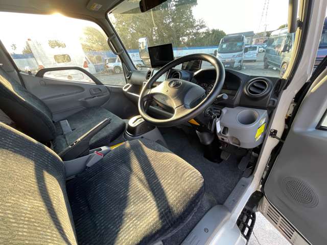 トヨタ カムロード バンテック H30年 (関東) 99