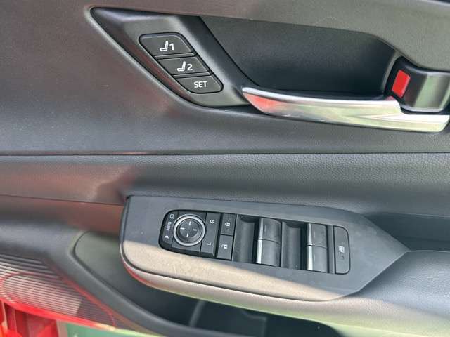 トヨタ プリウスＰＨＶ ２．０ プラグインハイブリッド Ｚ R6年 (東海) 99