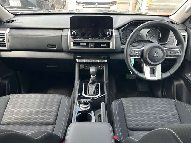 三菱 トライトン ２．４ ＧＬＳ ディーゼルターボ ４ＷＤ R6年 (東海) 99