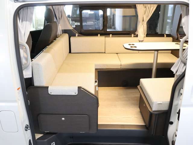 トヨタ ハイエースバン キャンピング R3年 (北海道) 99