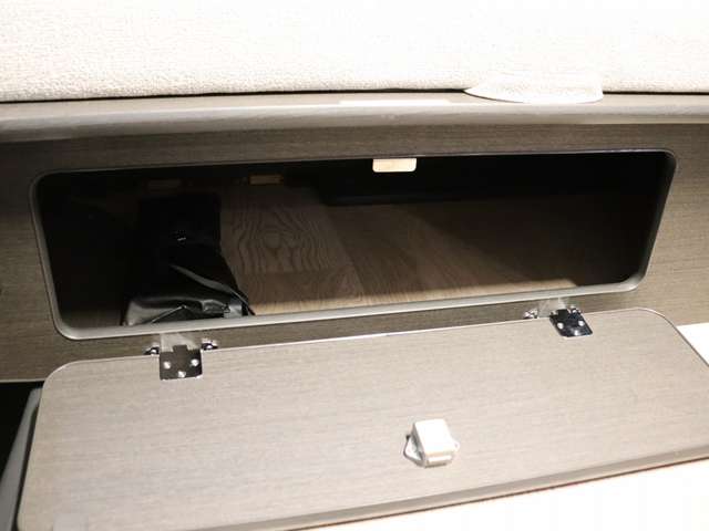 トヨタ ハイエースバン キャンピング R3年 (北海道) 99