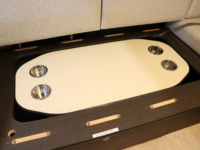 トヨタ ハイエースバン キャンピング R3年 (北海道) 99