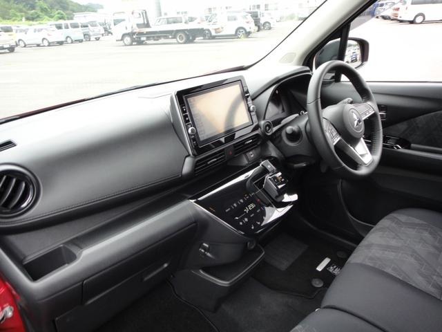 三菱 ｅＫクロス　ＥＶ Ｇ R4年 () 99
