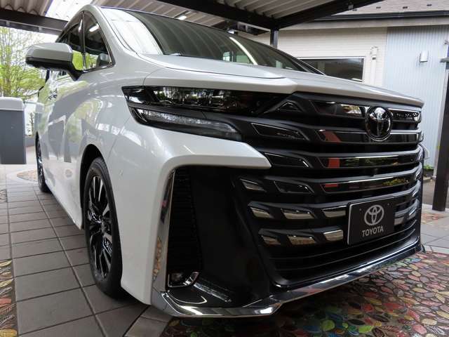 トヨタ ヴェルファイア　ハイブリッド ハイブリッド ２．５ エグゼクティブ ラウンジ Ｅ－ＦＯＵＲ ４ＷＤ R7年 (関東) 99