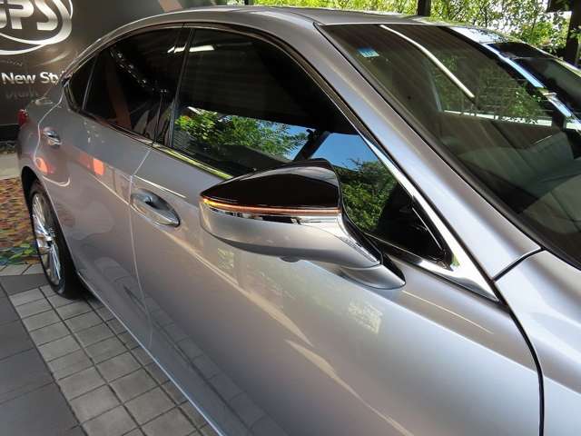 レクサス ＥＳ３００ｈ バージョンＬ R5年 (関東) 99