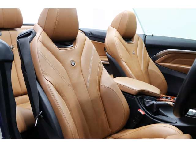 ＢＭＷアルピナ Ｂ４カブリオ ビターボ H26年 (関東) 99