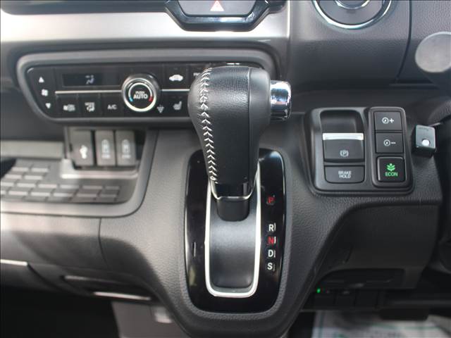 ホンダ Ｎ　ＢＯＸ カスタム ６６０ Ｌ スタイルプラス ブラック R4年 (関東) 99