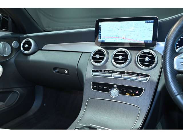 ＡＭＧ Ｃクラスカブリオレ Ｃ４３ ４マチック ４ＷＤ R1年 (関東) 99