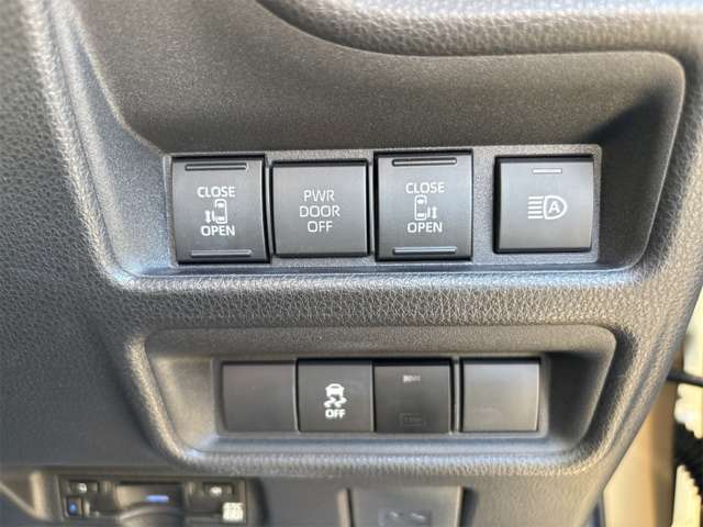 トヨタ シエンタ　ハイブリッド ハイブリッド １．５ Ｚ R6年 (近畿) 99
