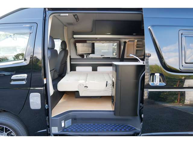 トヨタ ハイエースバン トイファクトリー H28年 (四国) 99