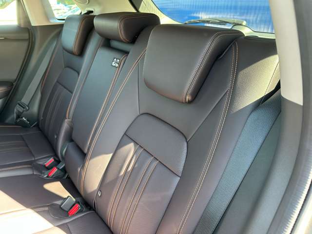 ホンダ ＺＲ－Ｖ ２．０ Ｅ：ＨＥＶ Ｚ R5年 (関東) 99
