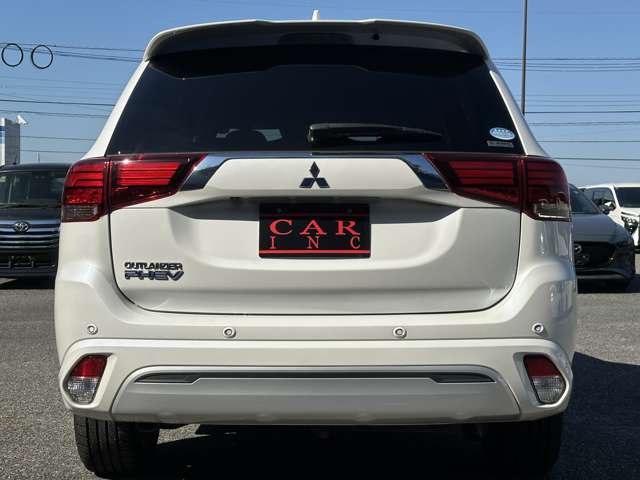 三菱 アウトランダーＰＨＥＶ ２．４ Ｇ ４ＷＤ H30年 (関東) 99