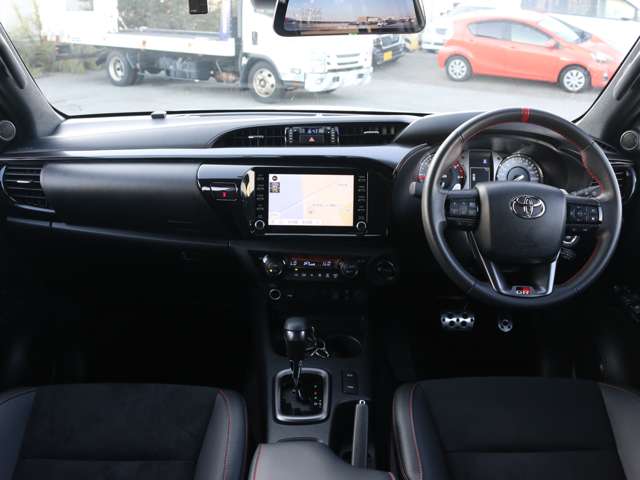 トヨタ ハイラックス ２．４ Ｚ ＧＲスポーツ ディーゼルターボ ４ＷＤ R6年 (近畿) 99