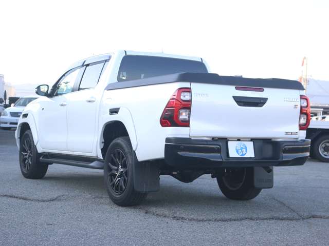 トヨタ ハイラックス ２．４ Ｚ ＧＲスポーツ ディーゼルターボ ４ＷＤ R6年 (近畿) 99