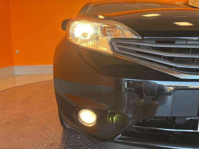 日産 ノート １．２ Ｘ ＤＩＧ－Ｓ H25年 (近畿) 99