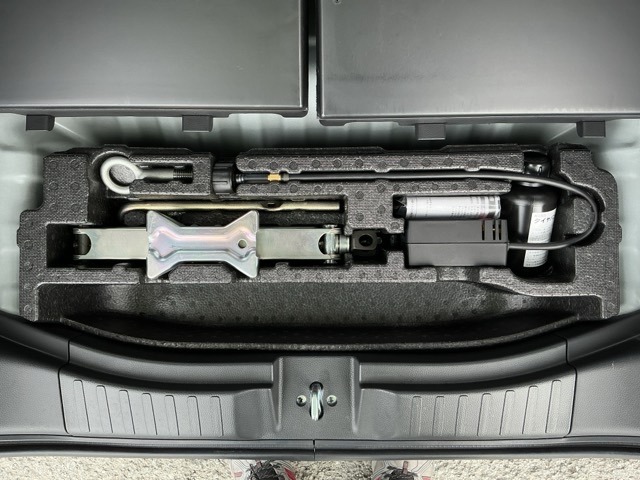ホンダ Ｎ　ＢＯＸ カスタム ６６０ Ｌ ターボ スタイルプラス ブラック R4年 (近畿) 99