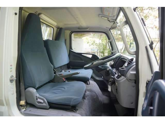 三菱フソウ キャンター １．４５Ｔ H27年 (近畿) 99