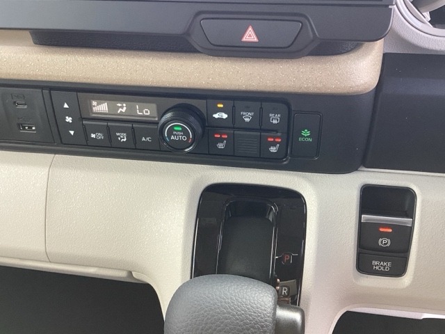 ホンダ Ｎ　ＢＯＸ ６６０ ファッションスタイル ２トーン R8年 (近畿) 99