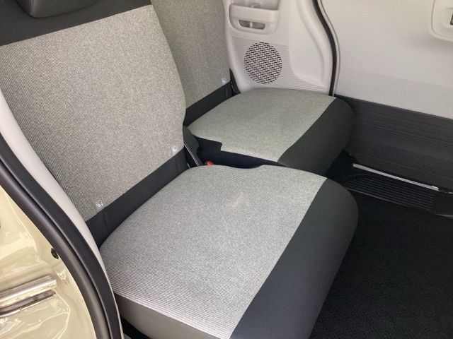 ホンダ Ｎ　ＢＯＸ ６６０ ファッションスタイル ２トーン R7年 (近畿) 99