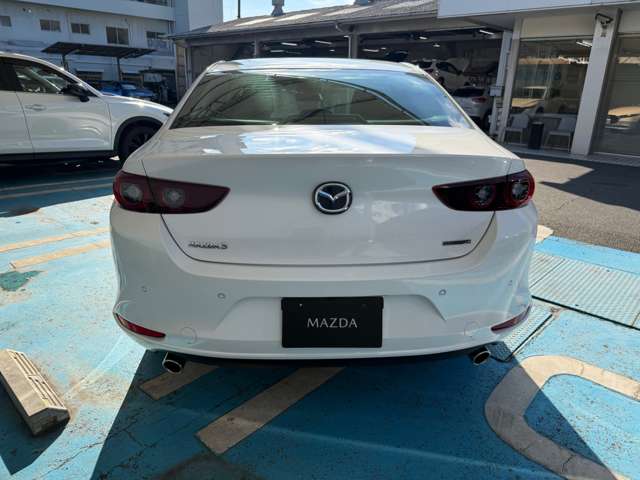 マツダ ＭＡＺＤＡ３　セダン ２．０ ２０Ｓ ブラック セレクション R7年 (関東) 99