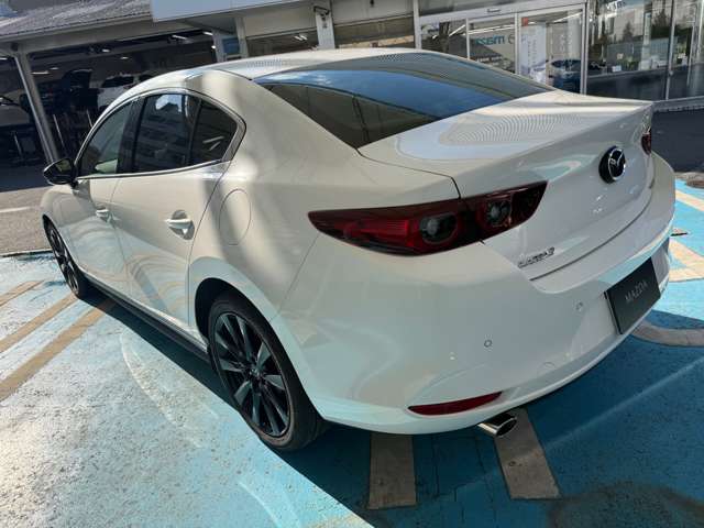 マツダ ＭＡＺＤＡ３　セダン ２．０ ２０Ｓ ブラック セレクション R7年 (関東) 99
