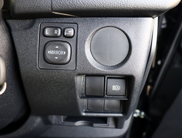 トヨタ ハイエースバン ２．８ ＤＸ ロング ハイルーフ ＧＬパッケージ ディーゼルターボ ４ＷＤ R8年 () 99