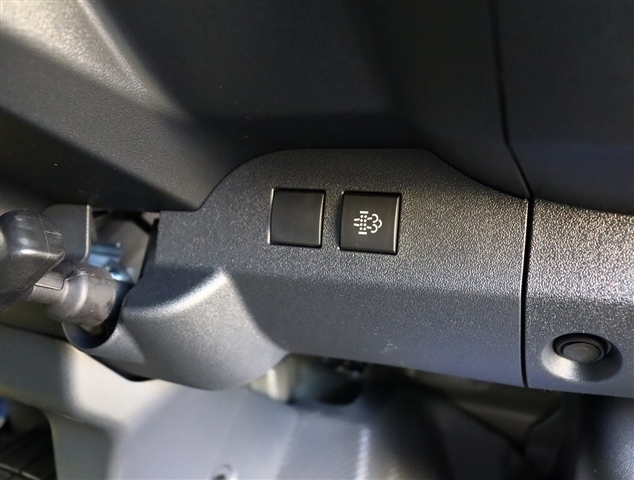 トヨタ ハイエースバン ２．８ ＤＸ ロング ハイルーフ ＧＬパッケージ ディーゼルターボ ４ＷＤ R8年 () 99