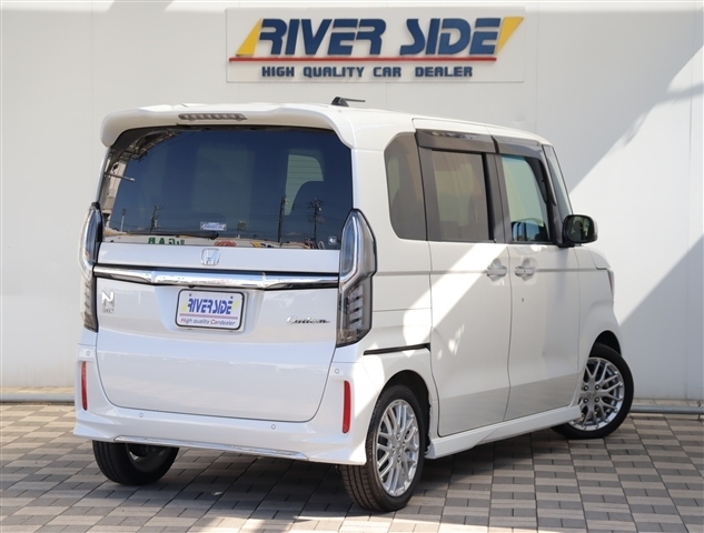 ホンダ Ｎ　ＢＯＸ カスタム ６６０ Ｌ ターボ R4年 () 99